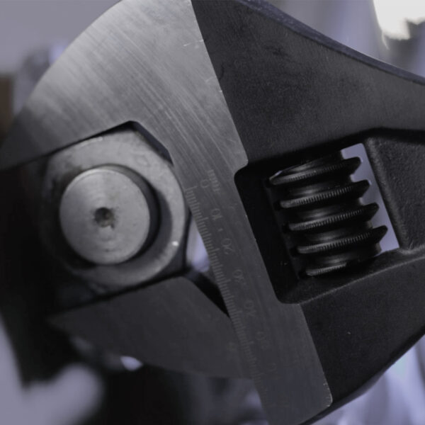 Adjustable wrenches - Image 4