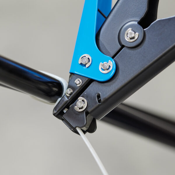 Installation tool for nylon cable ties - Image 2