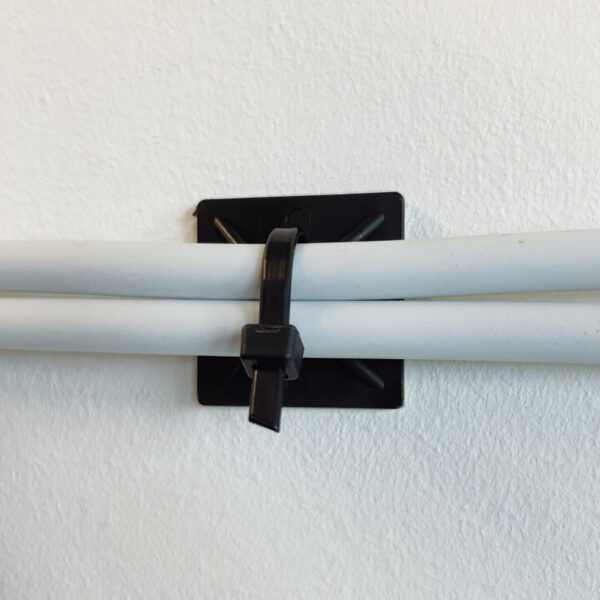 UV Cable tie mounts (100 pcs.) - Image 3